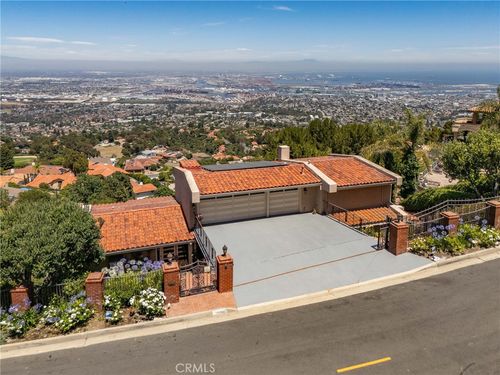 3300 Crownview Dr, Rancho Palos Verdes, CA, 90275-6407 | Card Image