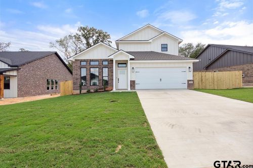 16330 Crossing Cir, Lindale, TX, 75771 | Card Image