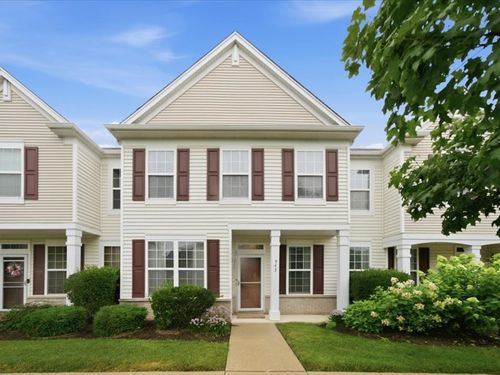 543 Topeka Dr, Grayslake, IL, 60030-2774 | Card Image