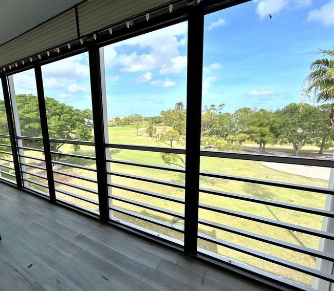 APT-401 - 3326 Arcara Way, Condo with 3 bedrooms, 2 bathrooms and null parking in Lake Worth FL | Image 22