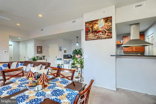 apt-208-1211 Light St, BALTIMORE, MD, 21230-4366 | Card Image