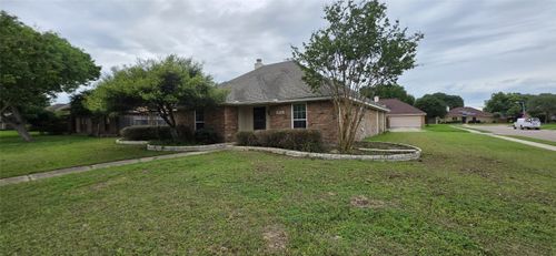 1921 Felix Dr, Plano, TX, 75074-5140 | Card Image