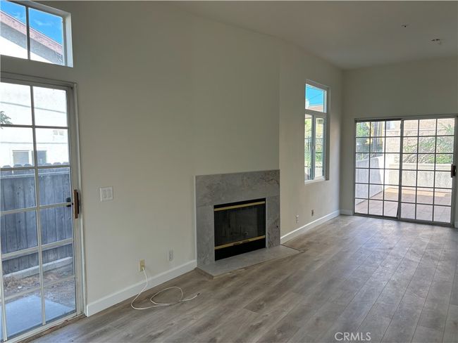 Living Room | Image 6