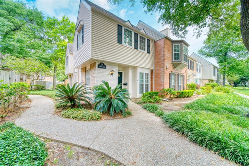 3376-13376 Trail Hollow Dr, Houston, TX, 77079-3751 | Card Image
