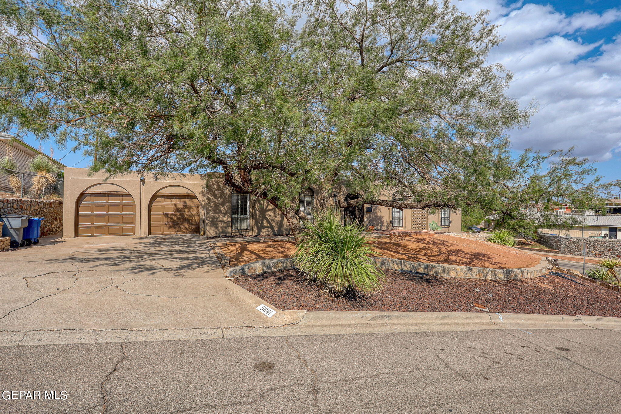 Viewmont Ln, El Paso, TX 79912