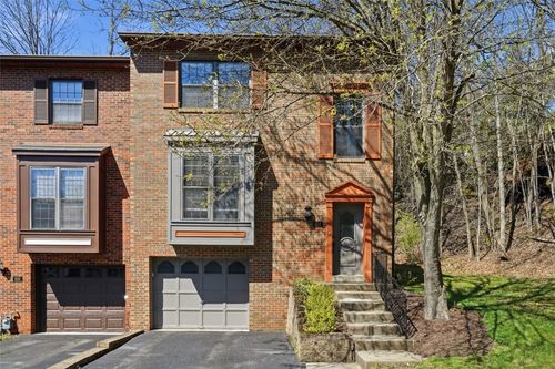 604 Briarleaf Dr, Pittsburgh, PA, 15205-1503 | Card Image