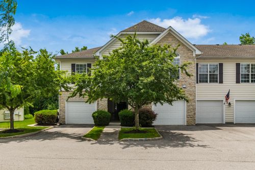 4955 Ivyvine Blvd, Dublin, OH, 43016-7167 | Card Image