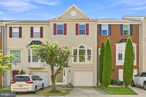 6687 Roderick Loop, GAINESVILLE, VA, 20155-1491 | Card Image