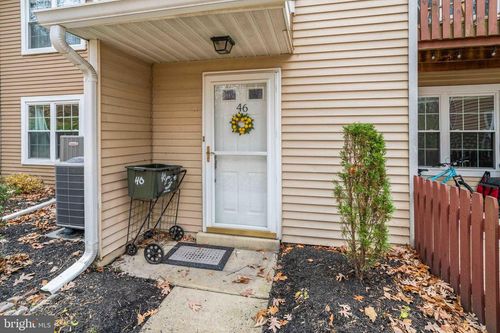 46 Woodbine Ct, HORSHAM, PA, 19044-1960 | Card Image