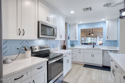 a-16835 E Mirage Crossing Ct, Fountain Hills, AZ, 85268-2564 | Card Image