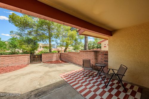 10127 E Arizmo St, Tucson, AZ, 85748-1813 | Card Image