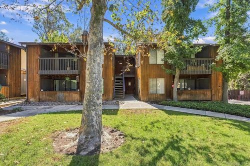 622-2157 Arnold Way, Alpine, CA, 91901-2712 | Card Image