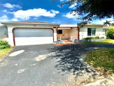 11941 Nw 31st St, House other with 4 bedrooms, 2 bathrooms and null parking in Sunrise FL | Image 3