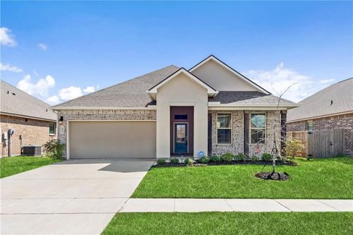 3653 Trestle Crossing Ave, Slidell, LA, 70461-7006 | Card Image