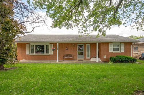 3106 W Brook Dr, Muncie, IN, 47304-2913 | Card Image