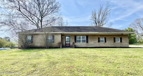7 Sultan Dr, Byhalia, MS, 38611-9394 | Card Image