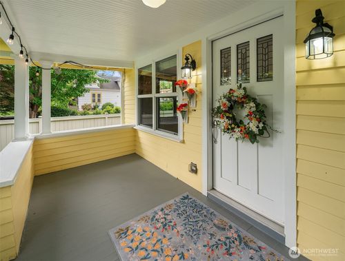 13039 56th Ave S, Tukwila, WA, 98178-4628 | Card Image