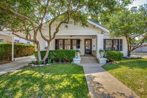 4011 W 7th St, Fort Worth, TX, 76107-1621 | Card Image