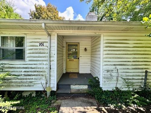 101 Outer Dr, Oak Ridge, TN, 37830-5304 | Card Image