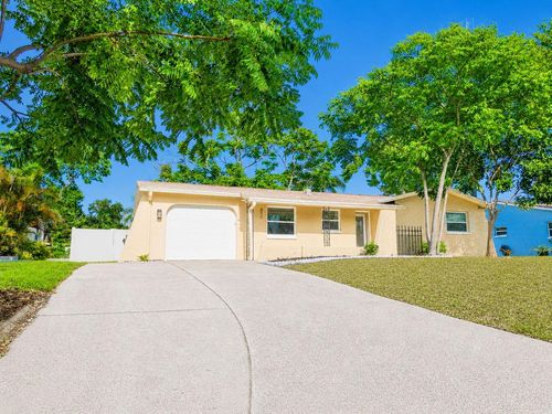 850 Karen St, Palm Harbor, FL, 34684-4618 | Card Image