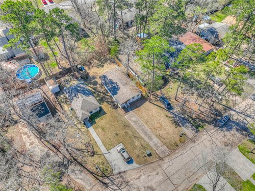 28609 Netawaka Ct, Huntsville, TX, 77320 | Card Image