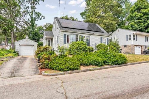 354 Seames Dr, Manchester, NH, 03103-3830 | Card Image