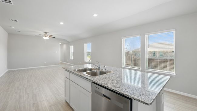 127 Gerber Ln, House other with 3 bedrooms, 2 bathrooms and null parking in Boyd TX | Image 6