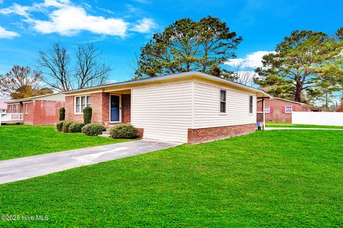 116 Anne St, Plymouth, NC, 27962-2162 | Card Image