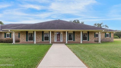318 Crossbow Dr, New Iberia, LA, 70563-0923 | Card Image