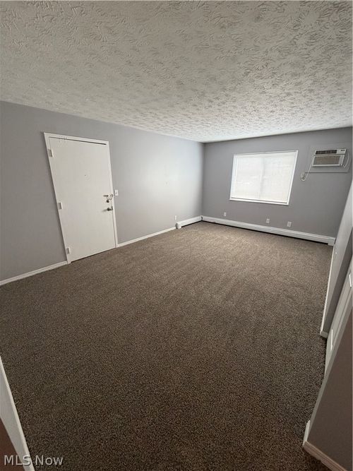 3-166 Kendall Ave, Campbell, OH, 44405-2028 | Card Image