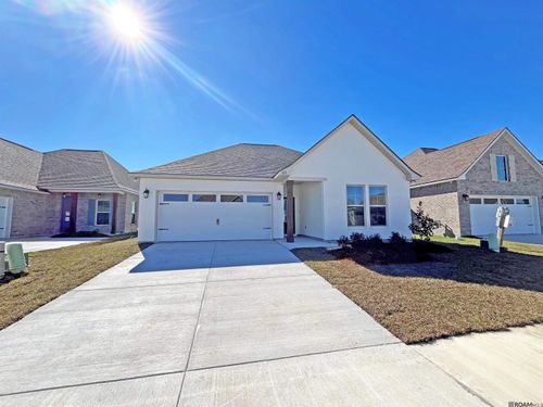 1211 Lakehaven Dr, Gonzales, LA, 70737-5452 | Card Image