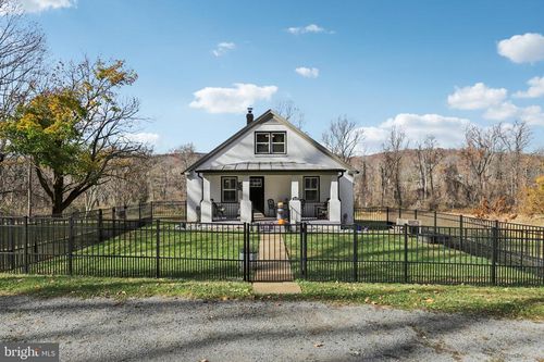 5676 Obannon Rd, THE PLAINS, VA, 20198-2621 | Card Image