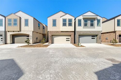2920 El Fenice Ln, Houston, TX, 77057 | Card Image