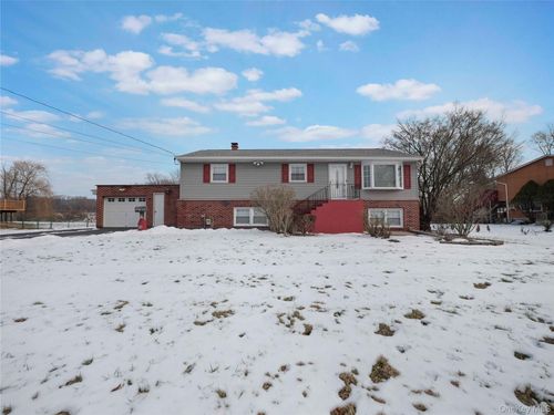 50 Klein Ave, West Nyack, NY, 10994-1930 | Card Image