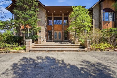 15657 116th Ave, Orland Park, IL, 60467-4494 | Card Image