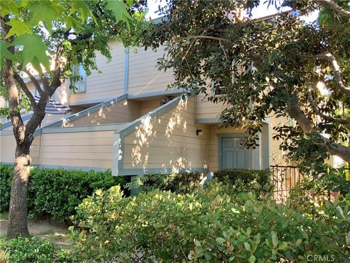 unit-c-9917 Independence Ave, Chatsworth, CA, 91311-6764 | Card Image