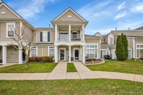 25810 Maritime Circle N, Harrison Twp, MI, 48045 | Card Image