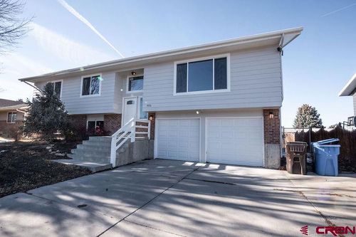 1426 Manchester Dr, Montrose, CO, 81401-5661 | Card Image