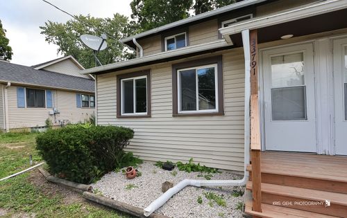 33791 Oak St, Grayslake, IL, 60030-1710 | Card Image