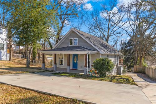 562 Lowndes Hill Rd, Greenville, SC, 29607-1444 | Card Image