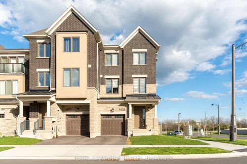 1402 Kaniv St, Oakville, ON, L6M5P3 | Card Image