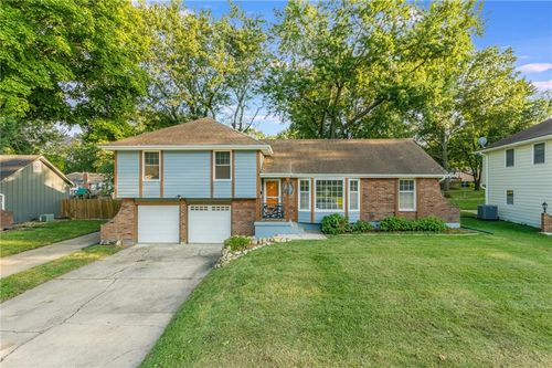 6709 E 126th St, Grandview, MO, 64030-2003 | Card Image
