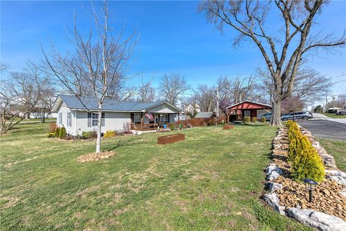 304 Akron St Ne, Gravette, AR, 72736-5002 | Card Image