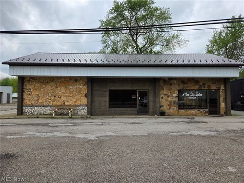 10511 Main St, Mantua, OH, 44255-9808 | Card Image