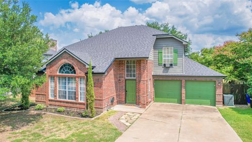 1520 Warwick Dr, Mansfield, TX, 76063-3391 | Card Image