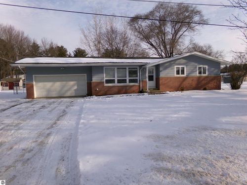 1006 Cheesman Rd, Saint Louis, MI, 48880-9402 | Card Image