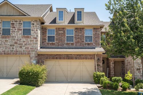 2557 Jackson Dr, Lewisville, TX, 75067-8232 | Card Image
