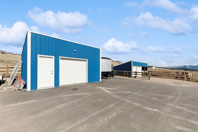 View of garage | Image 21