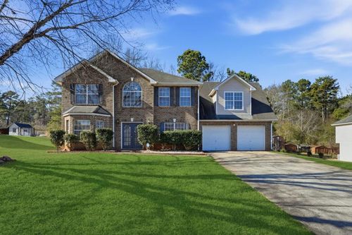 589 Wren Walk, Stone Mountain, GA, 30087-7204 | Card Image