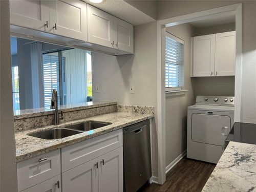 apt-130-250 El Dorado Blvd, Webster, TX, 77598-2213 | Card Image